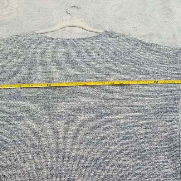 White House Black Market Dolman Top - Picture 11 of 11